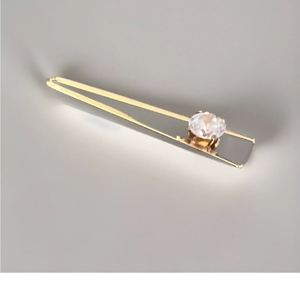 Vintage Mid-Century Crystal Pin